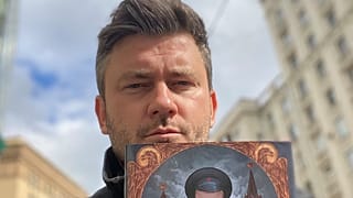 Кликните на видео, чтобы просмотреть заявление Дм. Глуховского для "евроньюс"