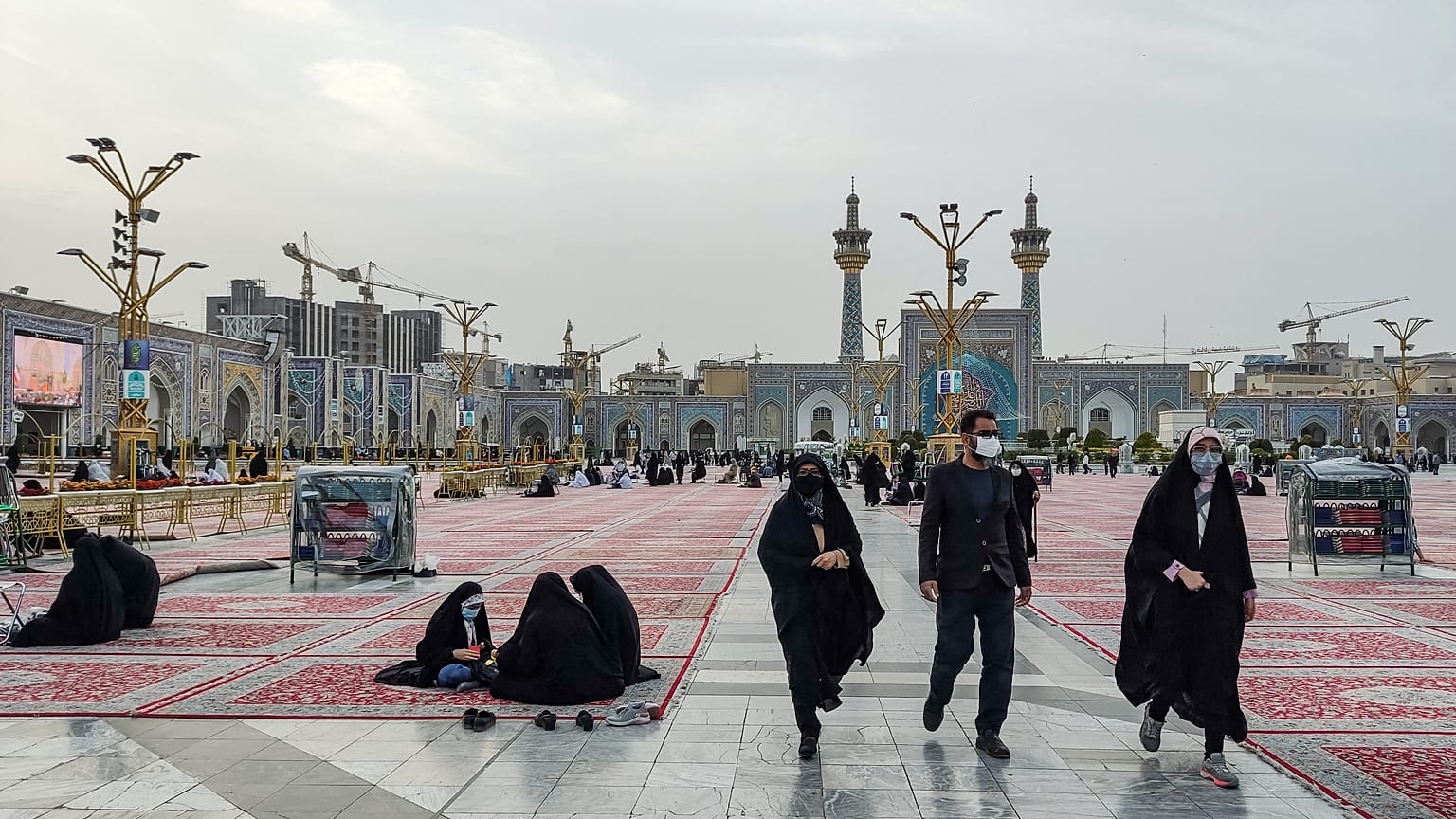 İran'ın Meşhed kentindeki İmam Rıza Türbesi