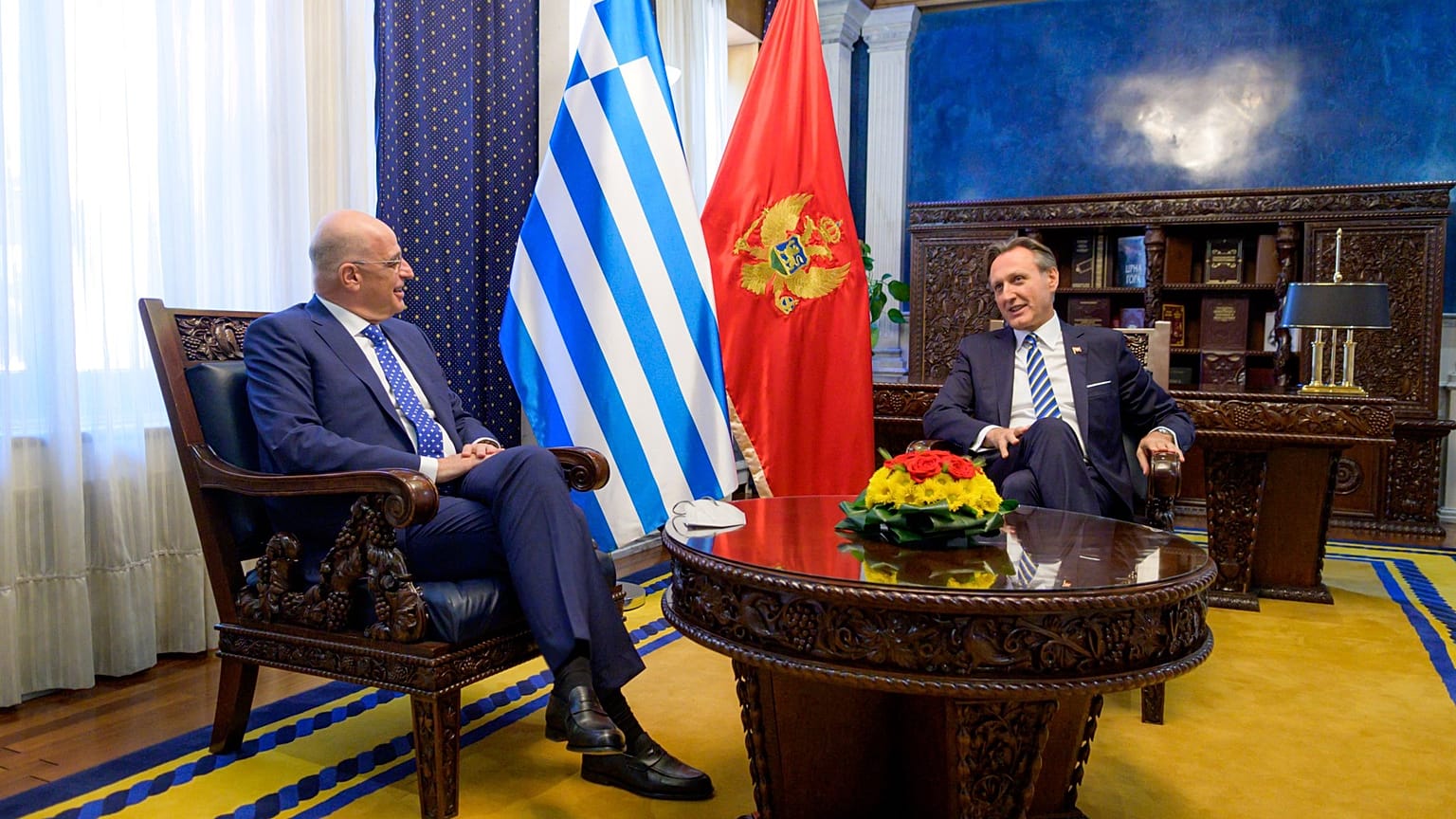 Ο Νίκος Δένδιας με τον ομόλογό του Ρ. Κριβοκάμπιτς