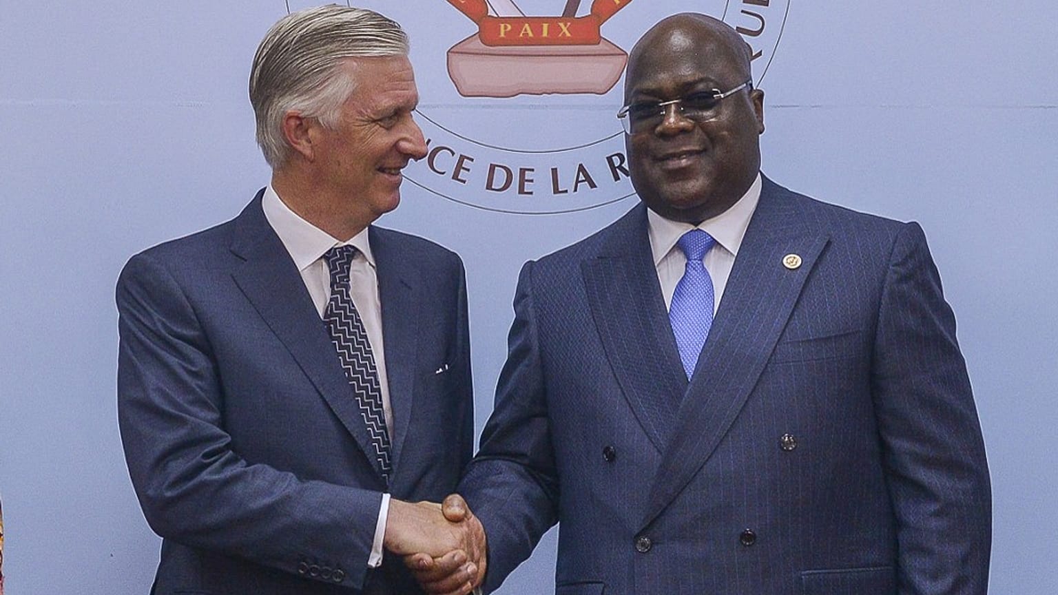 Le roi Philippe de Belgique (à g.) avec le président de la RD Congo Félix Tshisekedi - Kinshasa, le 08/06/2022
