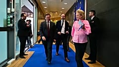 El ministro de Exteriores de España, José Manuel Albares, se reunió este viernes con altos funcionarios de la UE para tratar la crisis con Argelia.