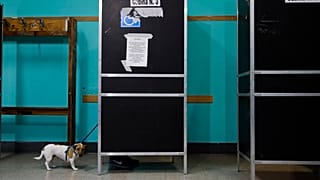 Cabina elettorale in Italia
