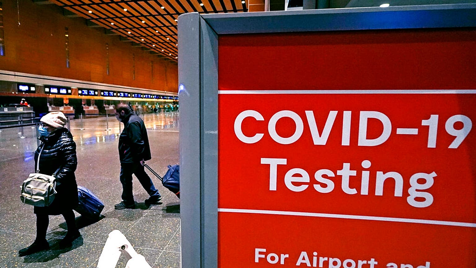 ABD uçak seyahatlerinde Covid-19 testi yaptırma zorunluluğunu kaldırıyor