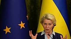 Председатель Европейской комиссии Урсула фон дер Ляйен на брифинге по итогам переговоров с Владимиром Зеленским