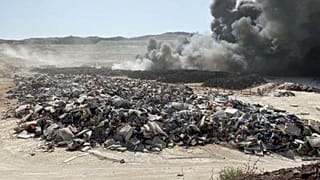 Πυρκαγιά σε σωρό από ελαστικά στο Μαρί στην Κύπρο