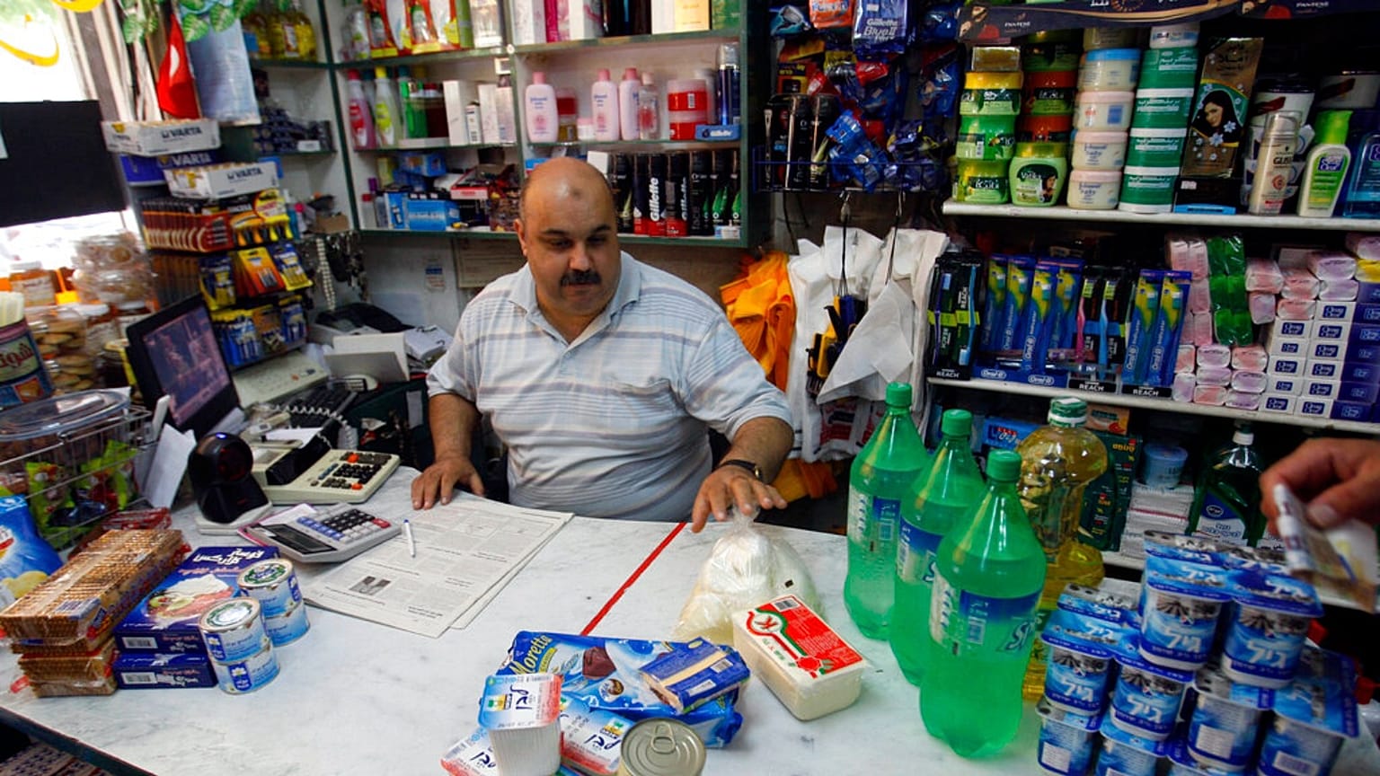 صورة من الارشيف