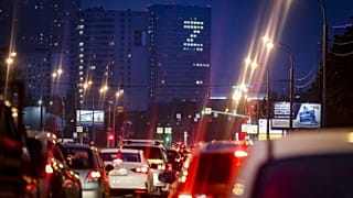 A Gazprom moszkvai székházának megvilágott ablakai a hírhedt Z betűvel