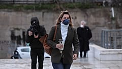 Η Ολυμπιονίκης Σοφία Μπεκατώρου στο ξεκίνημα της δίκης του 39χρονου προπονητή ιστιοπλοϊας