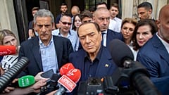 Σίλβιο Μπερλουσκόνι (φωτογραφία αρχείου)
