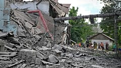 Kiev acusa Rússia de atacar civis em Lysychansk