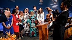  Une photo après la session de clôture d'une conférence ministérielle de l'OMC à Genève, 17 juin 2022.