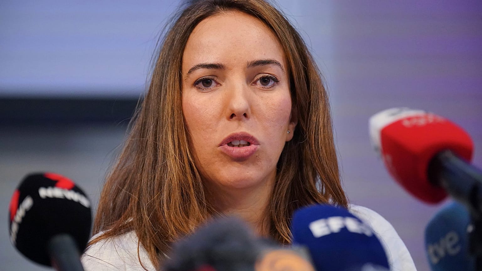 La mujer de Assange, Stella Assange mostró su temor a que su marido se suicide