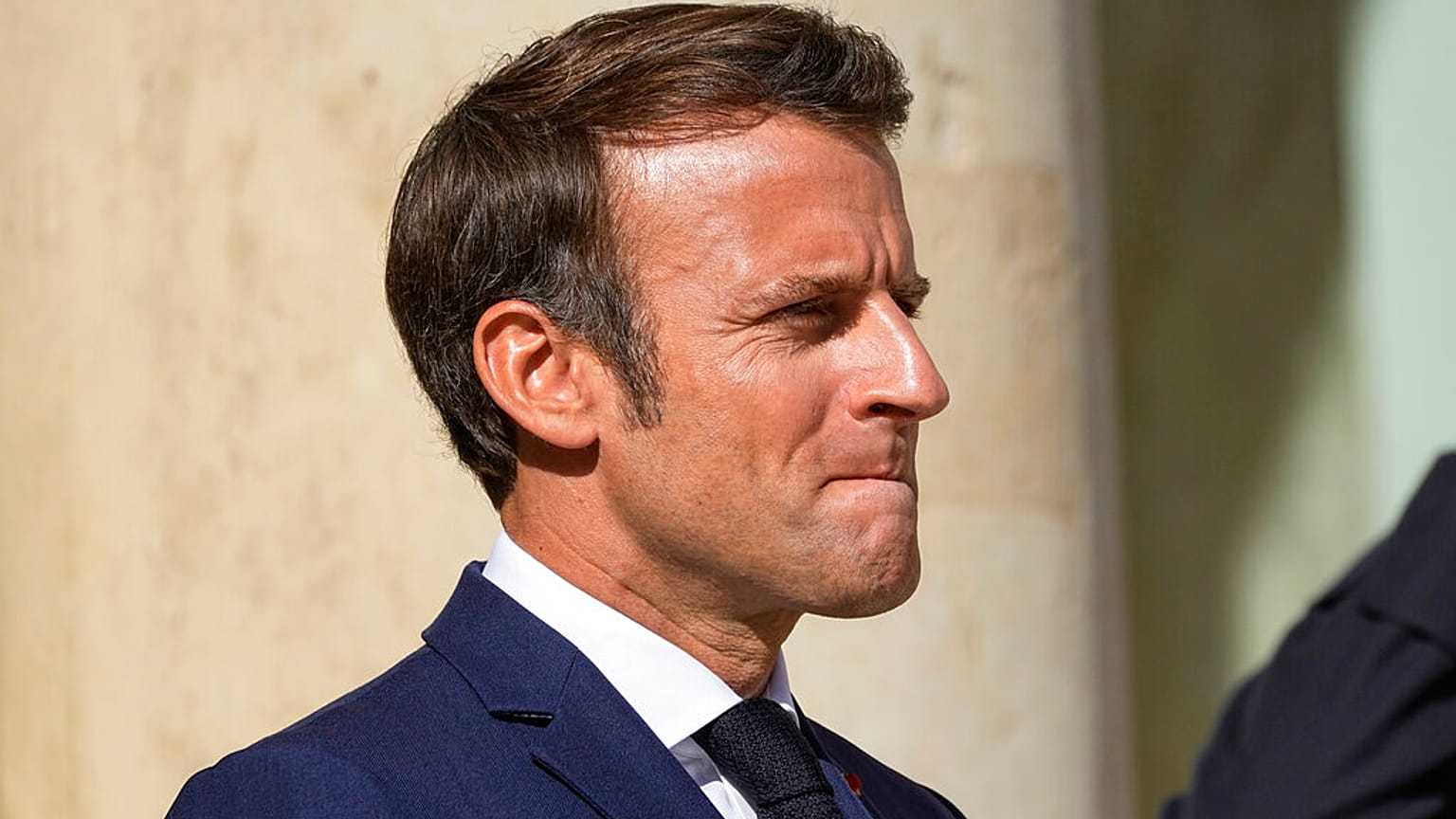 Emmanuel Macron vai ter de governar pela primeira vez sem maioria favorável no parlamento francês