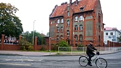 Ein Haus nach deutscher Bauart in Baltijsk (Pillau), dem Vorhafen von Kaliningrad an der Ostsee. 
