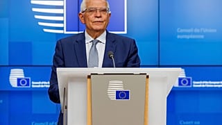 جوزيف بوريل، مسؤول السياسة الخارجية في الاتحاد الأوروبي  خلال مؤتمر صحفي في مبنى المجلس الأوروبي في بروكسل، بلجيكا.