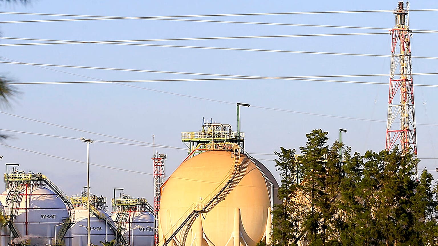 Sorge ums Gas für Europa: Raffinerie Baraki in Algerien