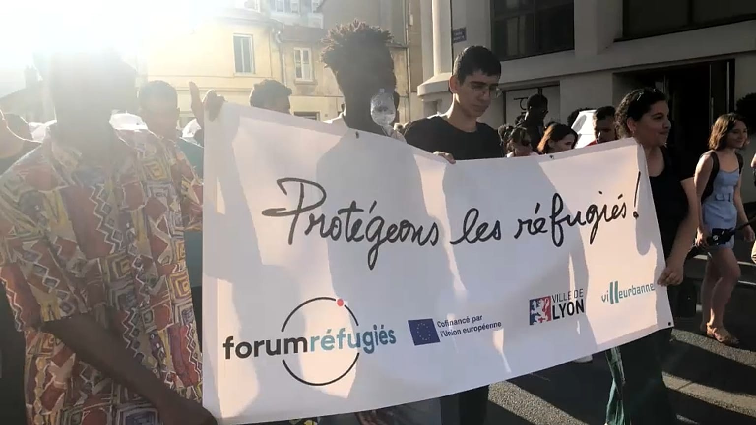 La marche des parapluies à Lyon