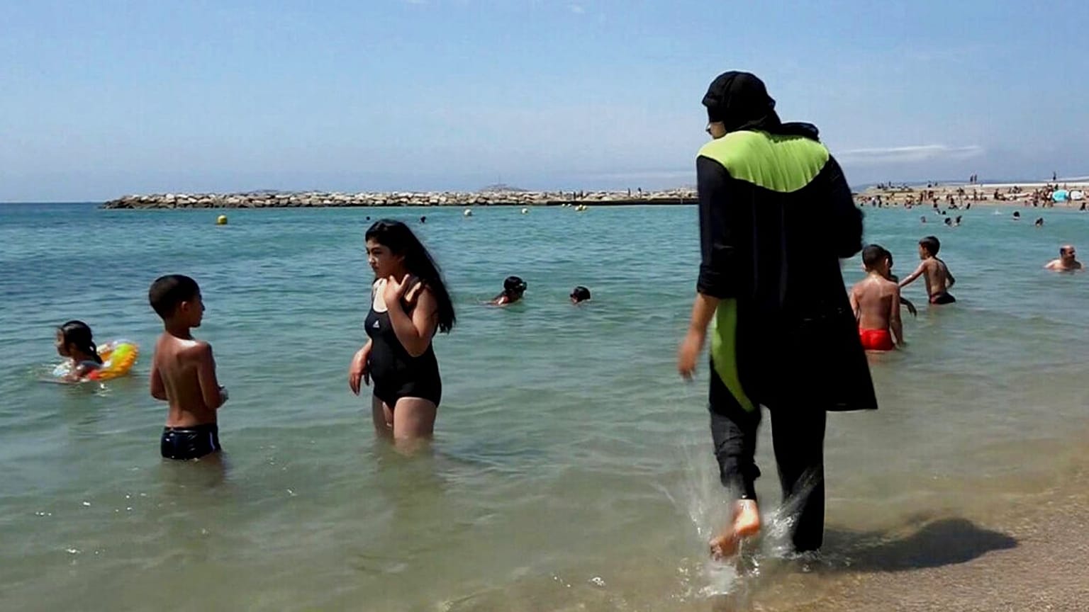 استفاده از بورکینی در فرانسه