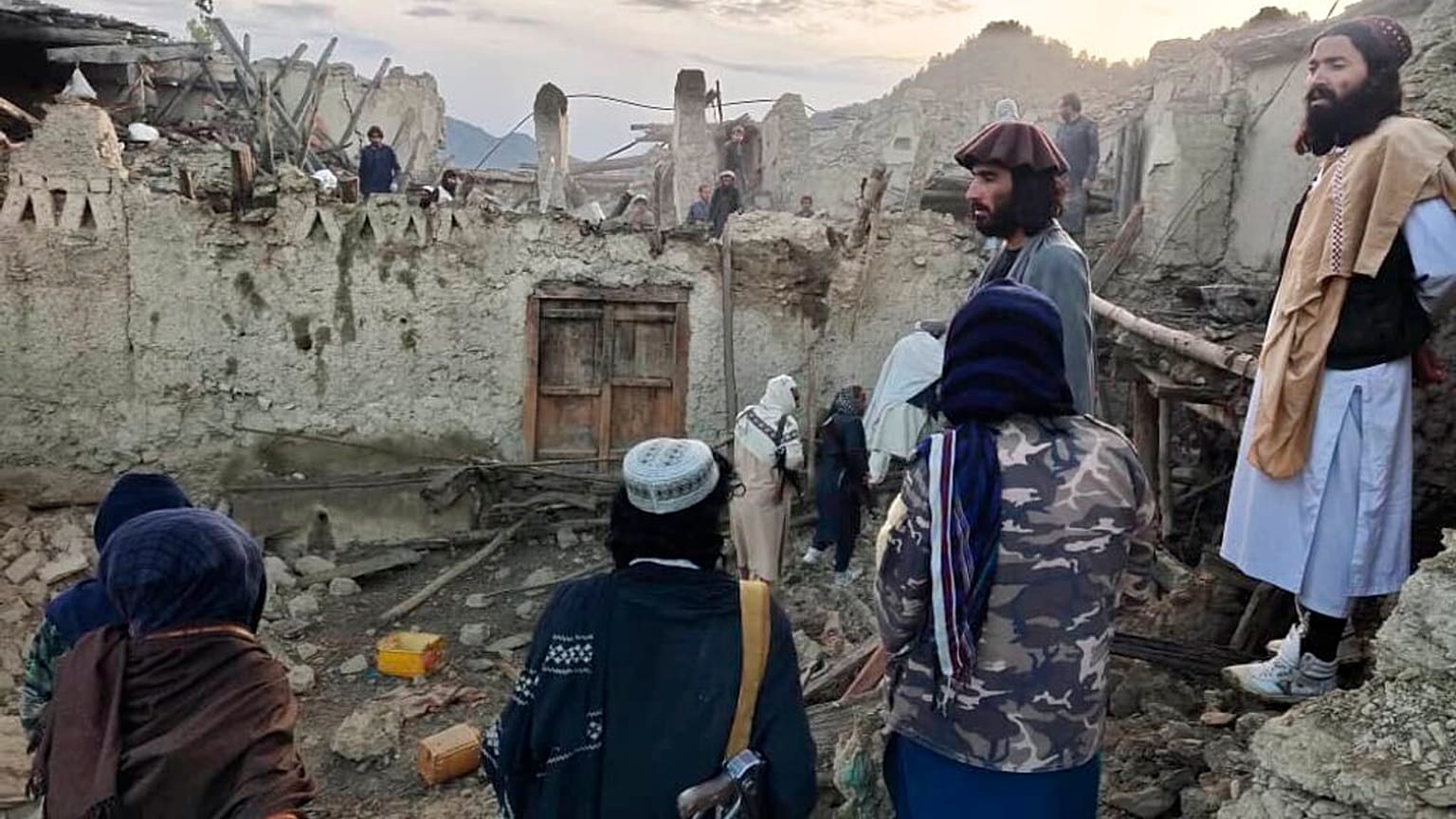 Bilder der Verwüstung nach dem Erdbeben in der Provinz Paktika in Afghanistan