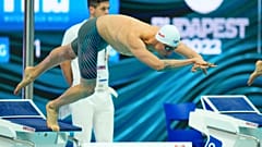 Mykhailo Romanchuk, de Ucrania, compite en la final de los 800 metros libres masculinos en el 19º Campeonato Mundial de la FINA en Budapest, Hungría, 21/6/2022
