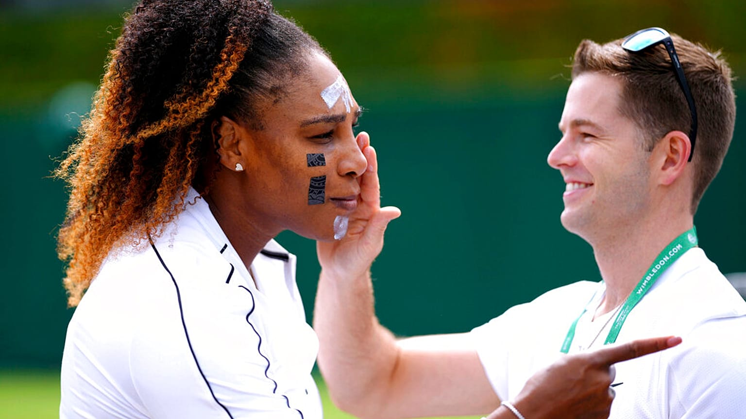 Serena Williams auf dem Trainingsplatz in Wimbledon am Samstag 25.06.22