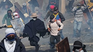 Amnistía Internacional destacó que son "múltiples las denuncias de hostigamiento, uso excesivo de la fuerza y detenciones arbitrarias de manifestantes y periodistas en Ecuador