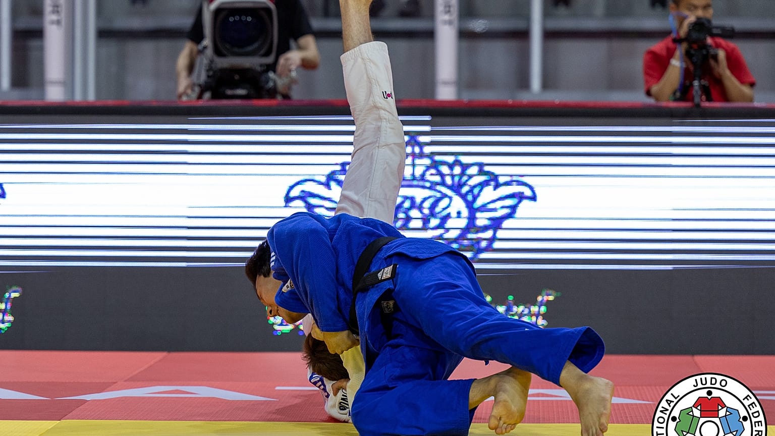 El surcoreano Lee se hace con el oro en la final de menos de 81 kilos