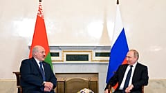 Rus Devlet Başkanı Putin, Belarus Cumhurbaşkanı Aleksandr Lukaşenko ile St. Petersburg'da bir araya geldi.