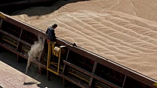 Archives : stock de céréales dans le port roumain de Constanta, sur la mer Noire - le 21/06/2022
