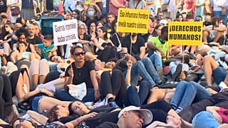 Protests against response at the border as migrants tried to storm the barrier