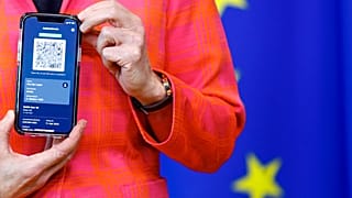 Az Európai Bizottság elnöke bemutatja a digitális uniós védettségi igazolványt 2021. június 16-án
