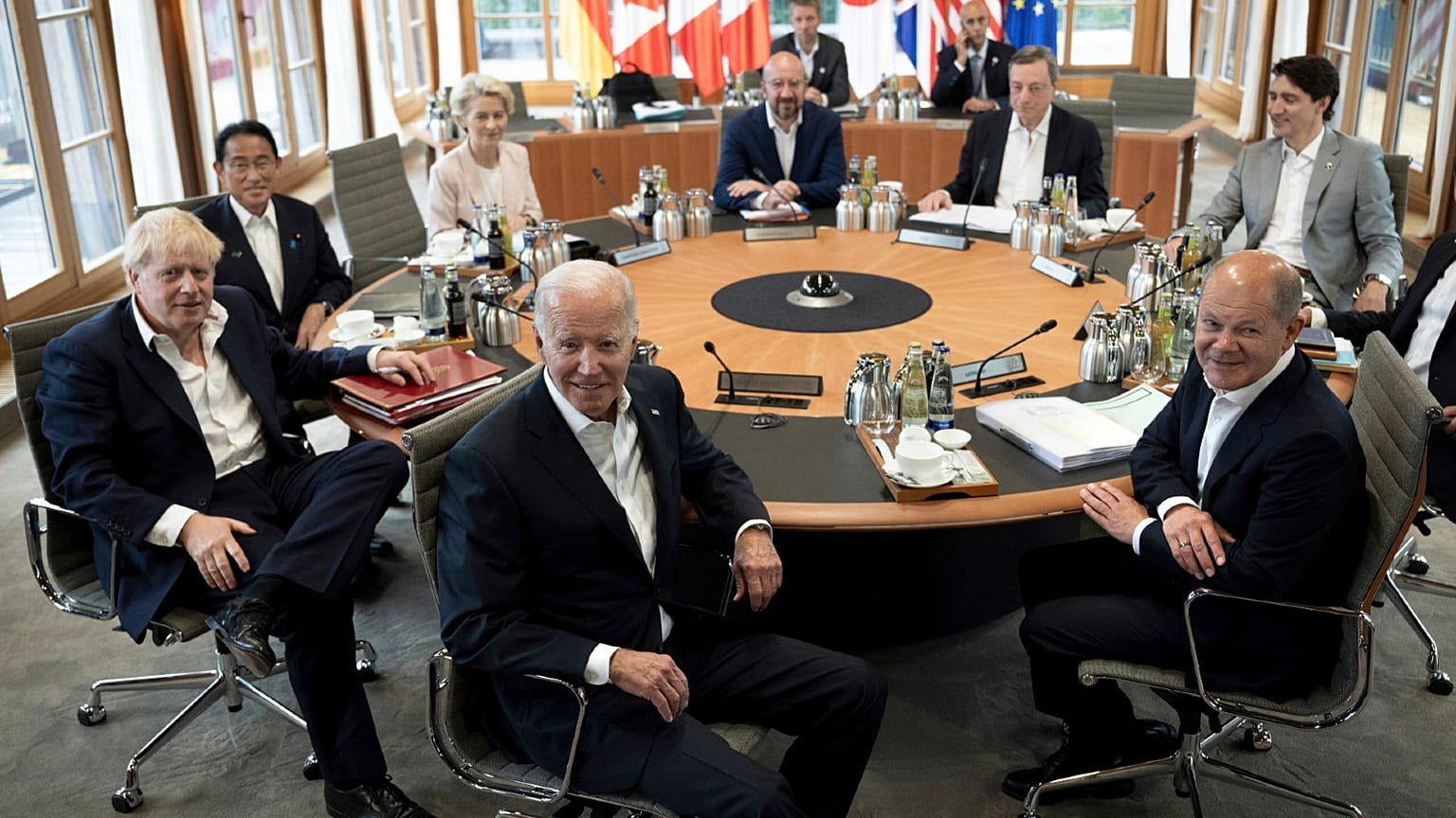 G7 leaders from Britain, Canada, France, Germany, Italy, Japan and the US at Bavaria's Schloss Elmau castle on June 28, 2022.