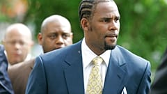 Американский певец и продюсер R Kelly 