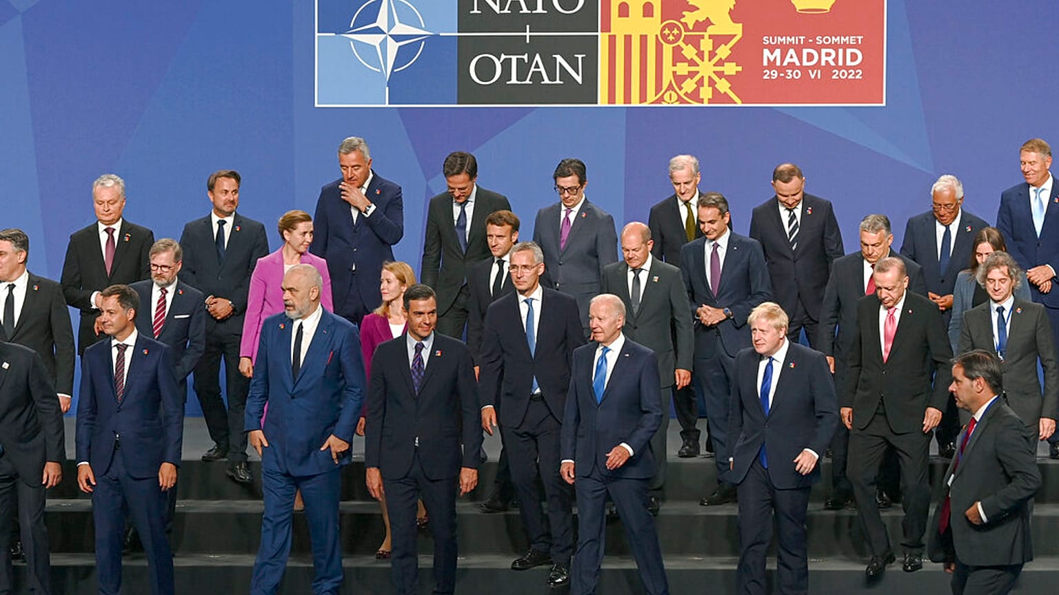 Gruppenbild bei der NATO