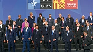 Gruppenbild bei der NATO