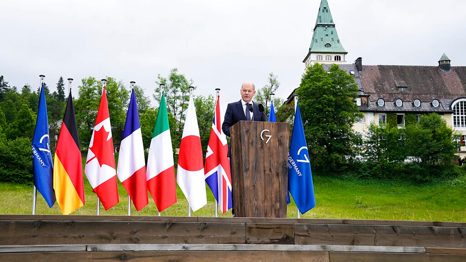Olaf Scholz bei der G7-Pressekonferenz bei Schloss Elmau in Bayern