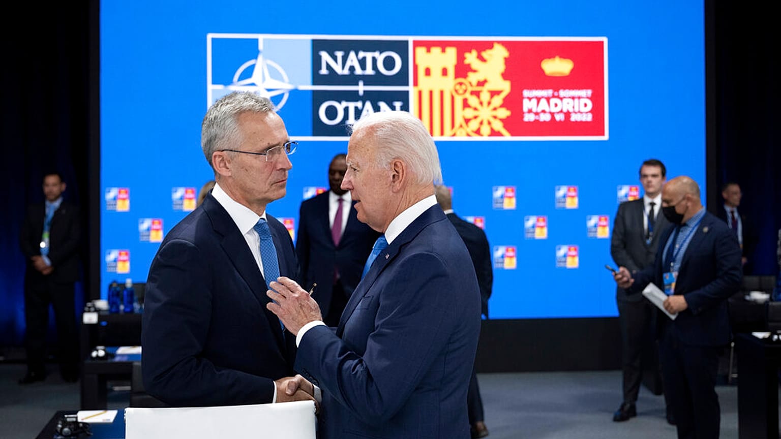 NATO-Generalsekretär Jens Stoltenberg und US-Präsident Joe Biden