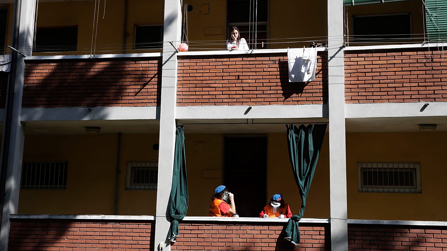 La casa, un problema da più punti di vista 