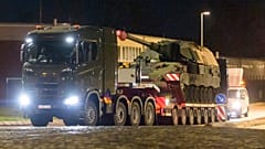 Un tank PZH 2000 (in Germania, recente) 