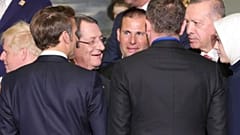 Ο πρόεδρος της Κυπριακής Δημοκρατίας Νίκος Αναστασιάδης με τον τουρκοκύπριο ηγέτη Ερσίν Τατάρ