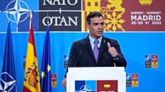 Pedro Sánchez durante su discurso de clausura de la cumbre de la OTAN