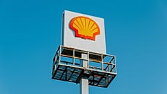 Adverts by Shell and Land Rover have been pulled after complaints the companies falsely claim to help the planet.