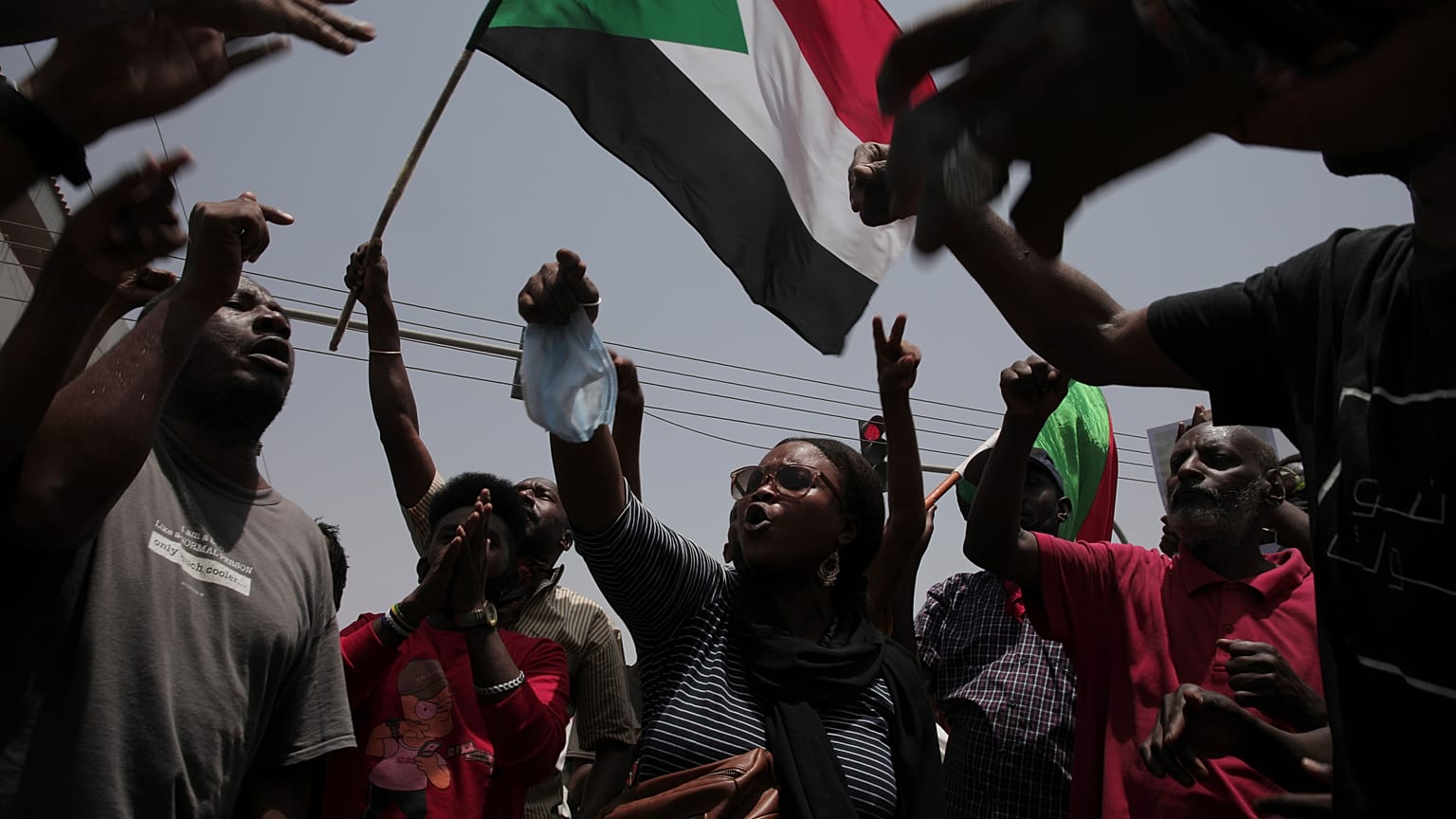 Des Soudanais en colère à Khartoum 