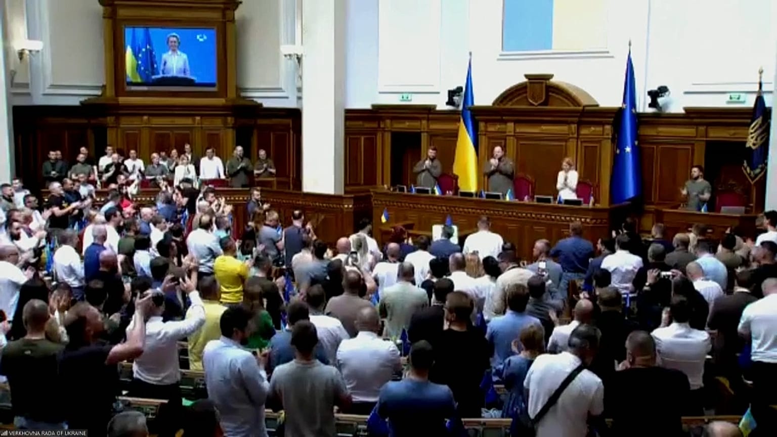 L'intervento di von der Leyen alla rada ucraina / APTD