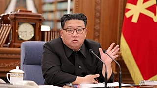 الزعيم الكوري الشمالي كيم جونغ أون 