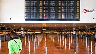 Pandemi öncesi seviyelerine yaklaşan yolcu sayısıyla bu tür toplu eylemler Avrupa genelindeki havaalanlarında kaosa neden oluyor