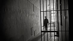 یک دانشمند روس پس از بازداشت، جان‌باخت