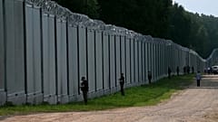 Die Grenze zwischen Polen und Belarus bei Kuznice