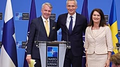 Pressekonferenz nach der Unterzeichnung des Beitrittsprotokolls