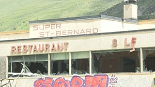 Heruntergekommenes Gebäude in Bourg Saint Pierre